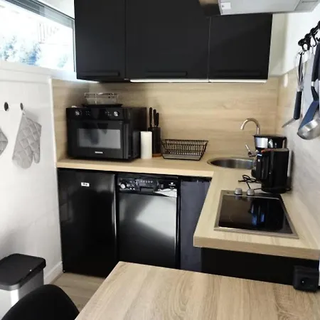 Bastanet - Studio Pour 4 Personnes 574 *